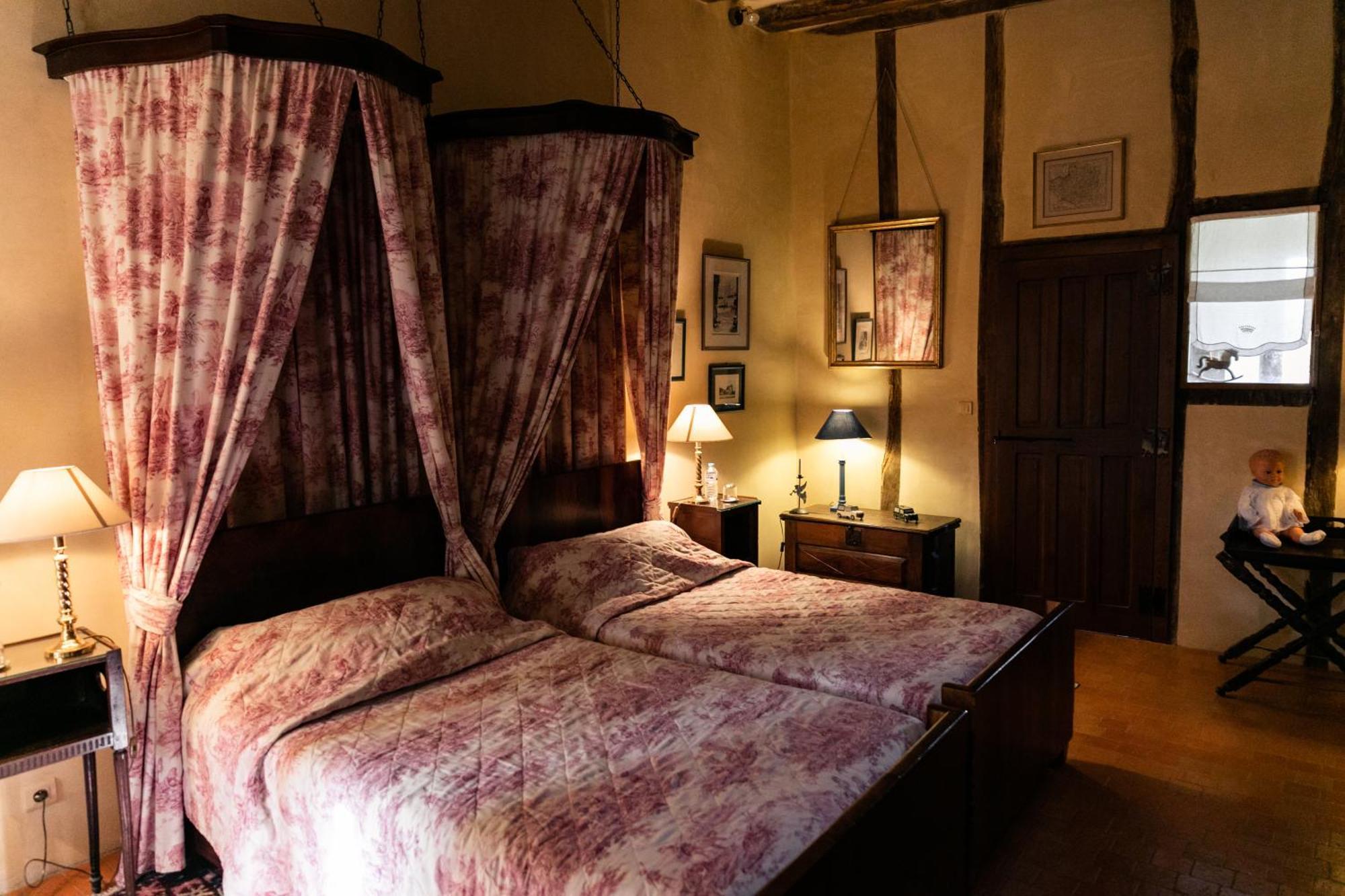 Manoir Du Bois Noblet Bed & Breakfast Louerre Luaran gambar